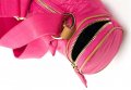ПРОМО 🍊 JUICY COUTURE 🍊 Бонбонено розова чанта 13x26x13 см HOLLYWOOD HIDEAWAY нова с етикети, снимка 7