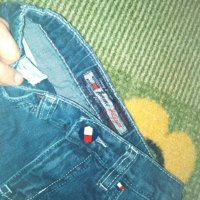 Дънки за момчета Tommy Hilfiger, снимка 5 - Детски панталони и дънки - 24713935