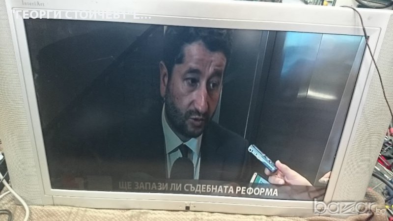 JVC LT30E45SU СЪС ДЕФЕКТ В ПАНЕЛА, снимка 1