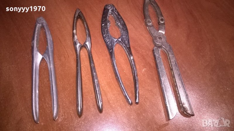 стари орехотрошачки-здрави истински-пращам с еконт, снимка 1