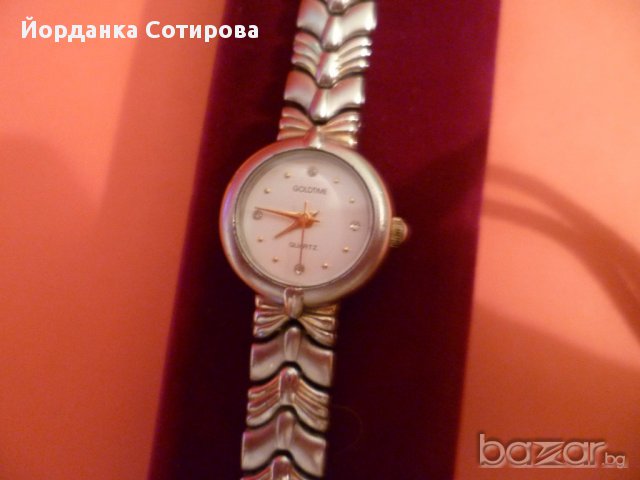 Дамски ръчен часовник, снимка 4 - Дамски - 14631325