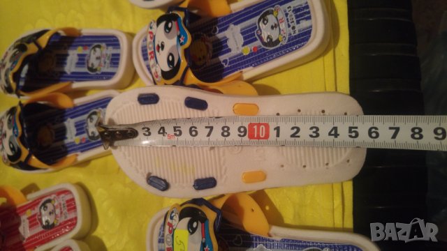 Детски чехли, снимка 3 - Детски джапанки - 25468809