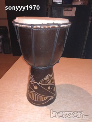 масивна тарамбука-дърво с резба-29х16см-внос швеицария, снимка 11 - Ударни инструменти - 21073552