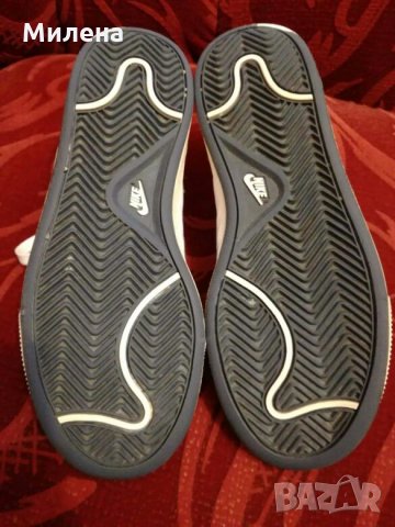 Оригинални NIKE кожени 37,5, снимка 11 - Маратонки - 22062110