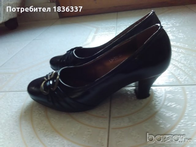 Дамски обувки, снимка 1 - Дамски ежедневни обувки - 21215194