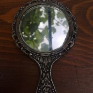 старо желязно огледалце, снимка 1 - Антикварни и старинни предмети - 14641564