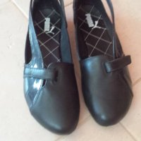 Дамски спортни обувки на Пума, снимка 2 - Дамски ежедневни обувки - 22389125