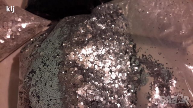 Брукат, снимка 4 - Други - 23732862