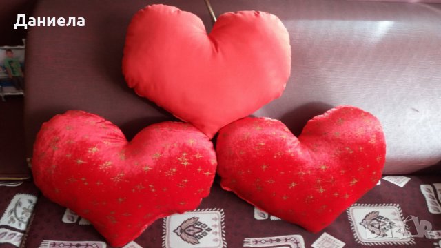 Плюшена възглавница сърце , снимка 2 - Романтични подаръци - 24228659