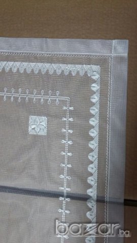 Каре битово ръчно бродирано 1, снимка 4 - Други стоки за дома - 19937156