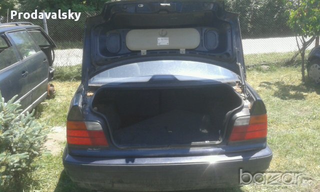 BMW 318 i на Части, снимка 7 - Автомобили и джипове - 12058587