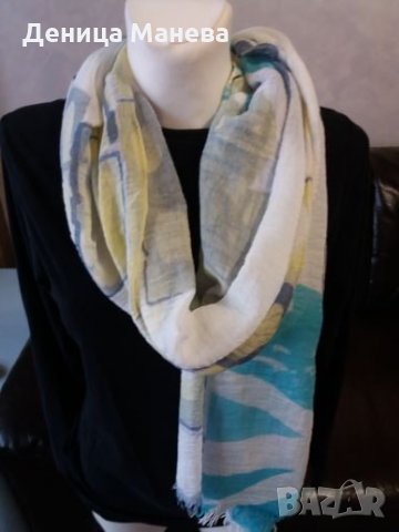 Дамски шал, снимка 2 - Шапки - 23787191