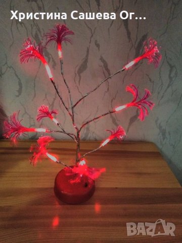 Нощна лампа цвете  Материал: PVC  Размер: 25 см, снимка 1 - Коледни подаръци - 23397687