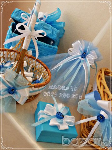 Комплект за кръщене в синьо с калинки, снимка 4 - Подаръци за кръщене - 17203675