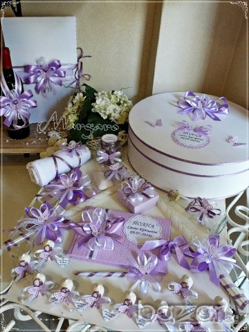 Комплект за кръщене с подаръчета - ангелчета в лилаво с пеперуди, снимка 1 - Подаръци за кръщене - 16465779