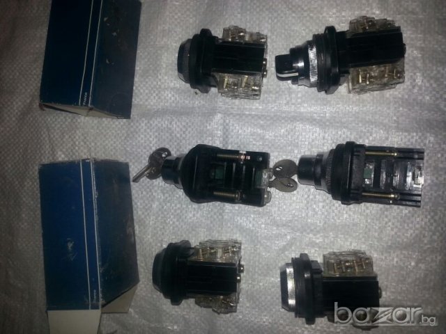 Бутони и ключове  Telemecanigue, снимка 3 - Резервни части за машини - 20951108