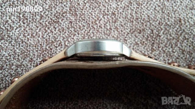 Дамски часовник Fossil, снимка 9 - Дамски - 22253682