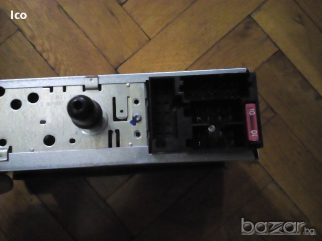 Продавам оригинален касетофон за алфа ромео 147, снимка 3 - Аксесоари и консумативи - 14678514