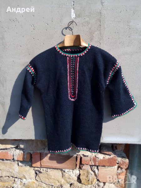 Стар етно пуловер, снимка 1