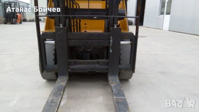 газокар CATERPILLAR 1500 кг., снимка 8 - Индустриална техника - 24519548