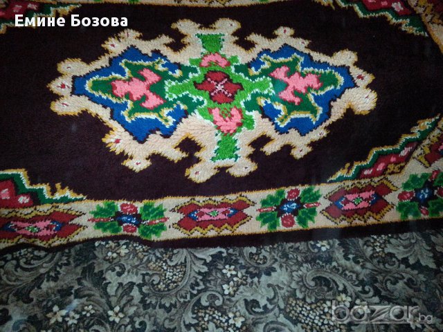 продавам вълнени,ръчно тъкани китеници , снимка 8 - Покривки за легло - 15898782