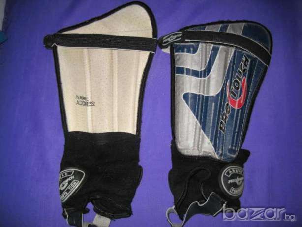 Налакътници, наколеници, протектори, футболни кори, предпазни каски, снимка 5 - Спортна екипировка - 16509100
