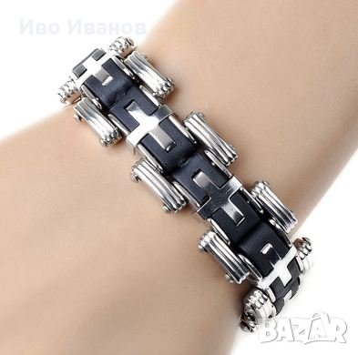 Гривна от неръждаема стомана с вградени  кръстове, снимка 4 - Гривни - 23937879