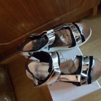 Нови дамски сандали платформа, холограмен огледален ефект - 37,38 номер, снимка 4 - Сандали - 24771637