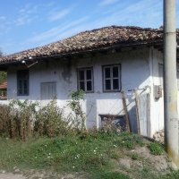 Продаавам къща в град Златарица, снимка 2 - Къщи - 22747047
