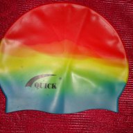 Продавам шапка за плуване - силиконова като нова, снимка 1 - Водни спортове - 14240774
