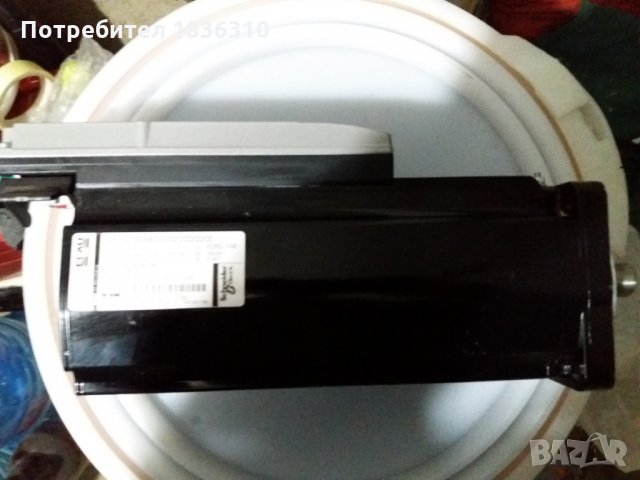  Серво мотор ELAU ISH100/30058, снимка 4 - Електродвигатели - 24388214