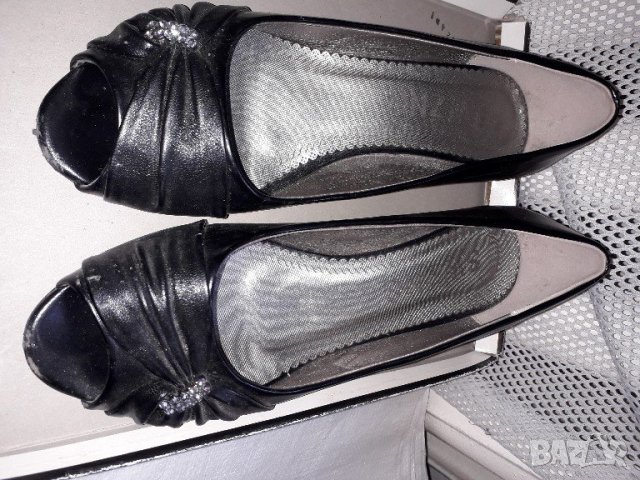 Дамски летни обувки черни удобни номер 37, снимка 1 - Сандали - 21681570
