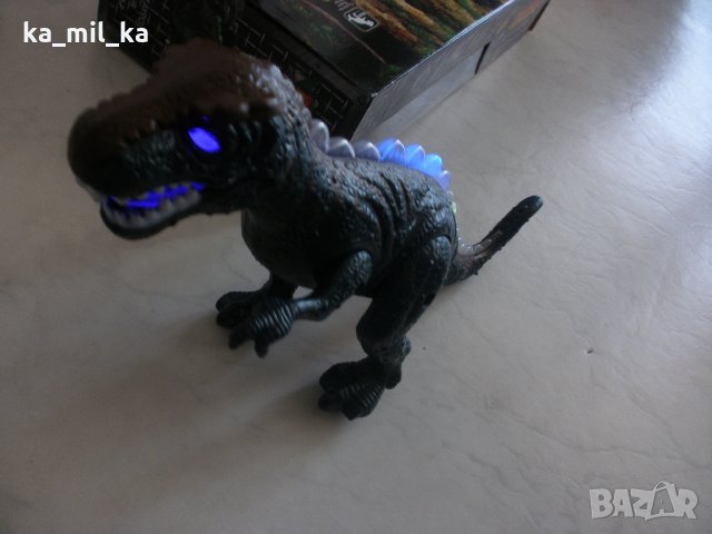Детска Играчка-Динозавър-със звук и светлини, снимка 10 - Музикални играчки - 25179460