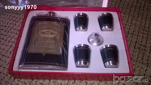 jack daniels-нов подаръчен комплект, снимка 5 - Антикварни и старинни предмети - 18226036