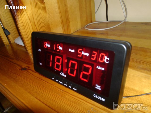 LED електронен часовник  с големи цифри. Показва час, дата и температу, снимка 2 - Други - 12058668