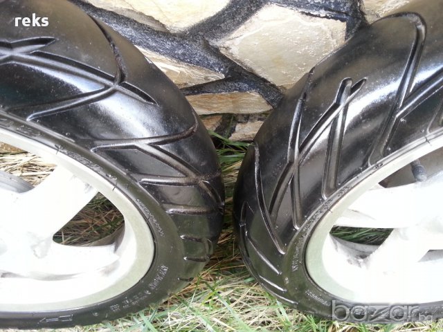 2 броя гуми и джанти за скутер 110/70/12, снимка 8 - Гуми и джанти - 10098803