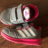 Маратонки Adidas, снимка 2 - Детски маратонки - 25112397