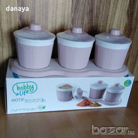 Пластмасови буркани за подправки и сухи храни комплект кутии с поставка, снимка 4 - Органайзери - 21364192
