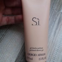 Armani Si Shower gel ,Montblanc ,Estee Lauder , снимка 1 - Дамски парфюми - 21703111
