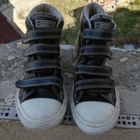Оригинални кецове Convers , снимка 1 - Детски обувки - 24799256