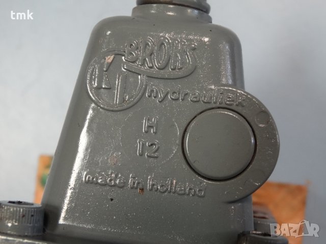 Хидравличен клапан BRONS, снимка 4 - Резервни части за машини - 25834326