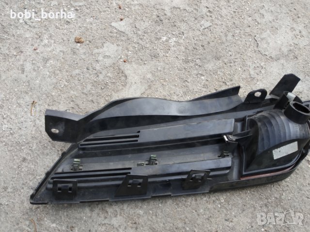 дясна решетка за нисан микра 2003г., снимка 2 - Части - 23052465