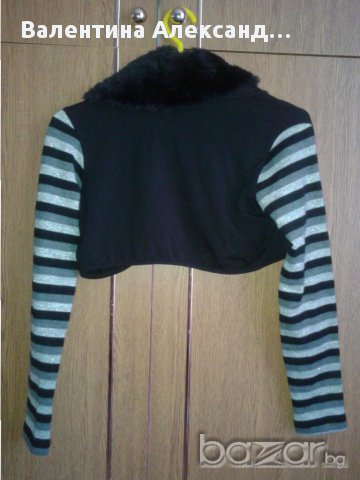 Къса дамска жилетка-тип ръкави, снимка 3 - Жилетки - 11730591