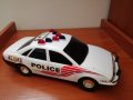 Полицейска кола и линейка, снимка 6