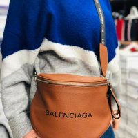 Дамска чанта Balenciaga код 022, снимка 1 - Чанти - 24012218