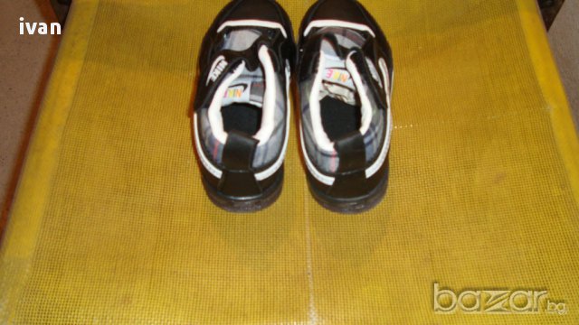 Светещи Маратонки Nike, снимка 2 - Детски маратонки - 8325298
