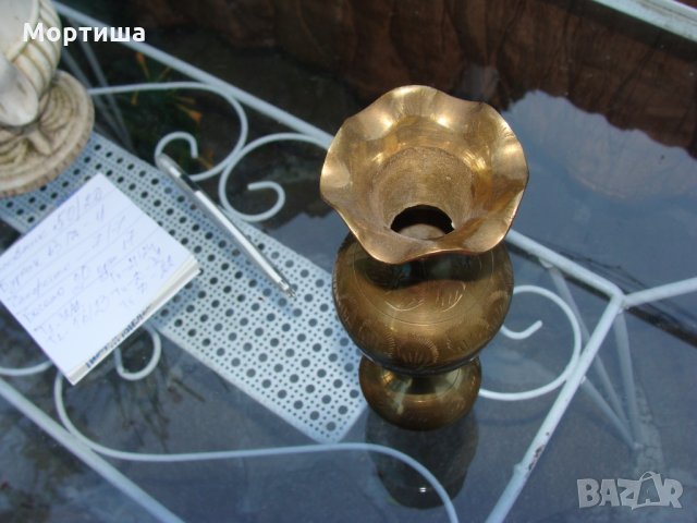Масивна гравирана бронзова ваза , снимка 3 - Вази - 22785124