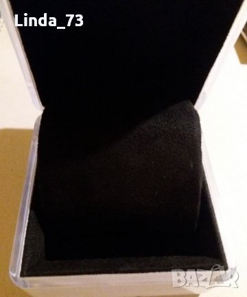 Кутия за часовник-"DKNY"- оригинал-3., снимка 4 - Други - 22176101