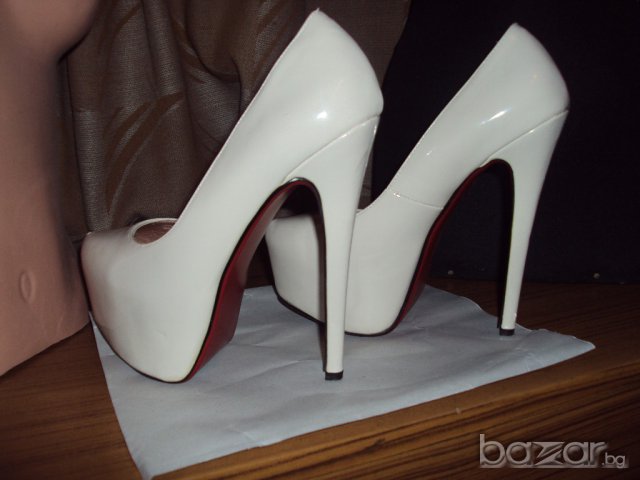 Дамски обувки Jenchaiz, снимка 10 - Дамски ежедневни обувки - 13398130