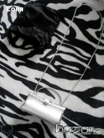 ФИНАЛНА РАЗПРОДАЖБА-Няма такава чантичка просто уникална+безплатна доставка-крайно Намалена , снимка 8 - Чанти - 10657787